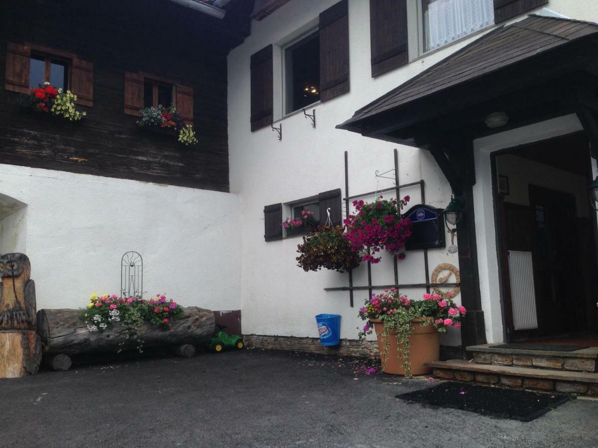 Alpengasthof Hoiswirt Modriach Esterno foto